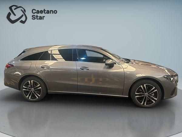 Usado Mercedes CLA250 Shooting Brake 218 HP (160 kW) 2025 Cinza Carrinha