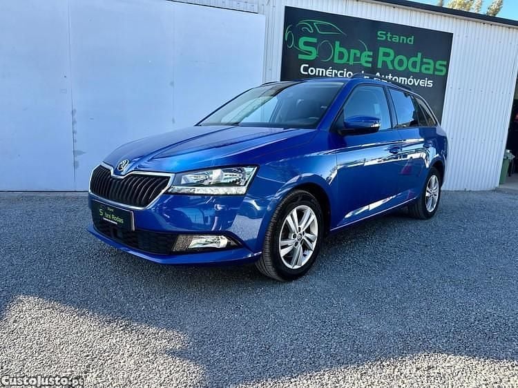 Azul Usado 2022 Skoda Fabia Carrinha | € 15.900 (Preço justo) - Imagem 1/1