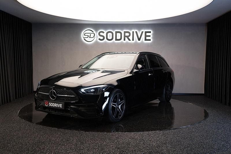 Preto Usado 2022 Mercedes C300 AMG line Carrinha | € 42.900 (Preço justo) - Imagem 1/4