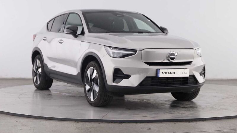 Bege Usado 2024 Volvo EC40 SUV | € 47.700 (Preço justo) - Imagem 1/4