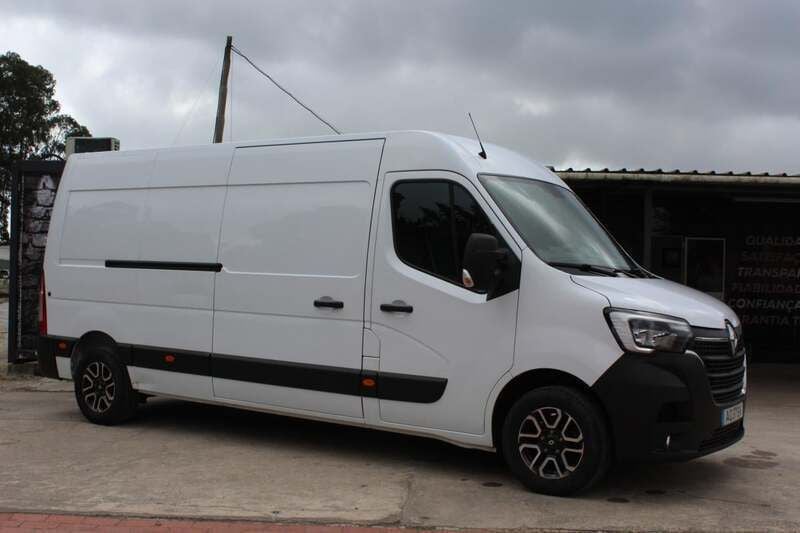 Branco Usado 2022 Renault Master Van | € 19.900 (Preço justo) - Imagem 1/4