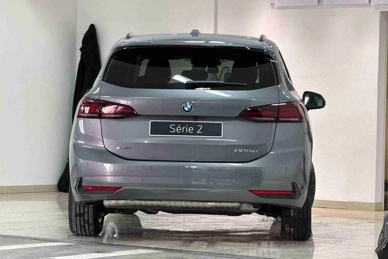 Novo BMW 225 Performance 136 HP (100 kW) 2025 Cinzento Monovolume