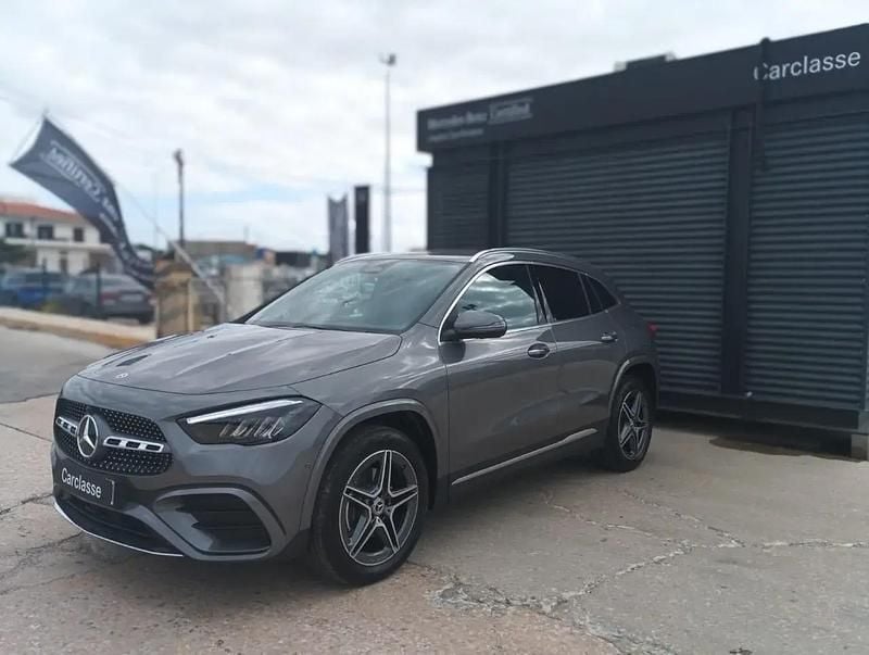 Cinza mountain Novo 2025 Mercedes GLA250 Advanced Plus SUV | € 57.450 (Bom preço) - Imagem 1/4