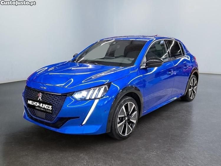 Usado Peugeot e-208 GT 100 kW (136 HP) 2022 Azul Citadino