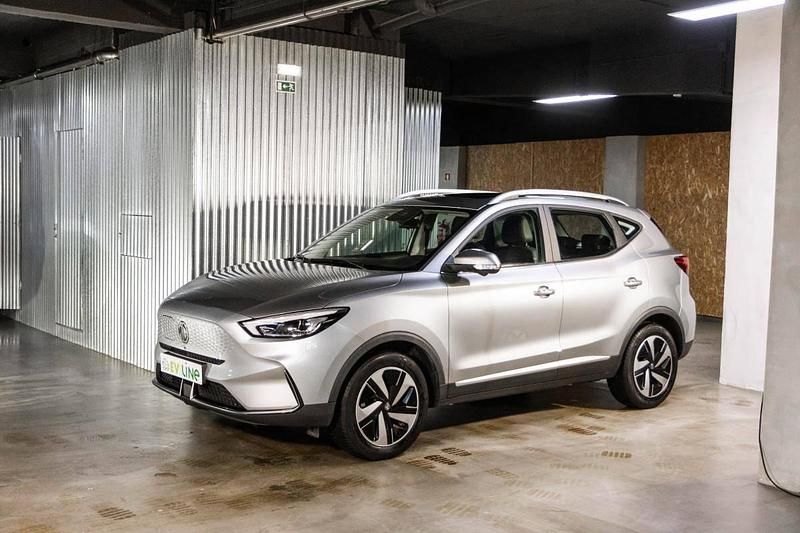 Cinza Usado 2022 MG ZS Luxury SUV | € 24.000 (Preço elevado) - Imagem 1/4