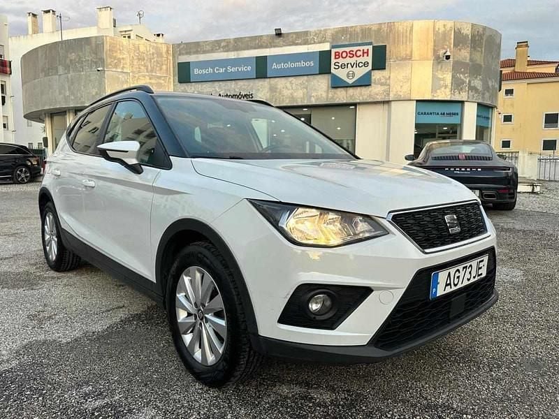 Branco Usado 2021 Seat Arona Style SUV | € 14.250 (Bom preço) - Imagem 1/4