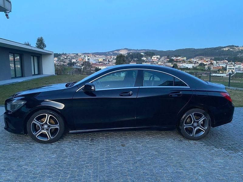 Usado 2015 Mercedes CLA180 Sedan | € 16.750 (Preço justo) - Imagem 1/4