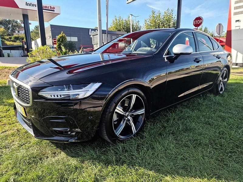 Preto Usado 2017 Volvo S90 Sedan | € 25.750 - Imagem 1/4