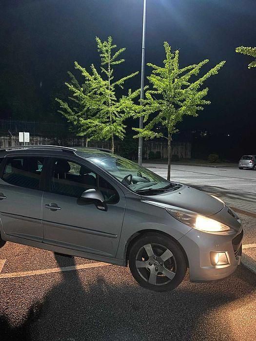 Usado 2010 Peugeot 207 Carrinha | € 6.000 (Caro) - Imagem 1/4