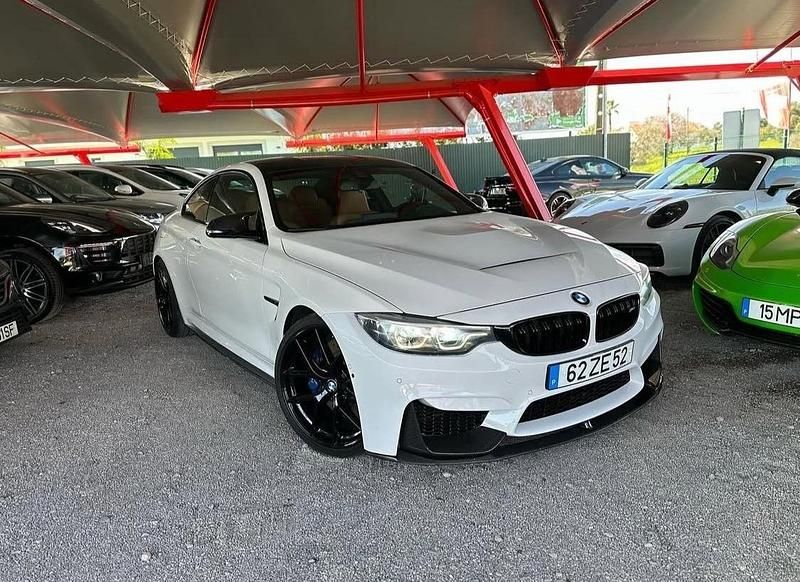 Branco Usado 2017 BMW M4 Competition Edition Coupé | € 78.950 - Imagem 1/4