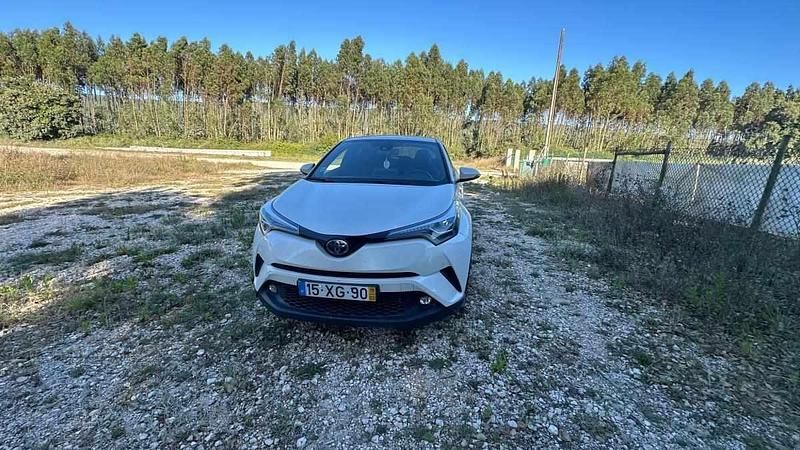Branco Usado 2019 Toyota C-HR SUV | € 23.900 (Preço justo) - Imagem 1/4