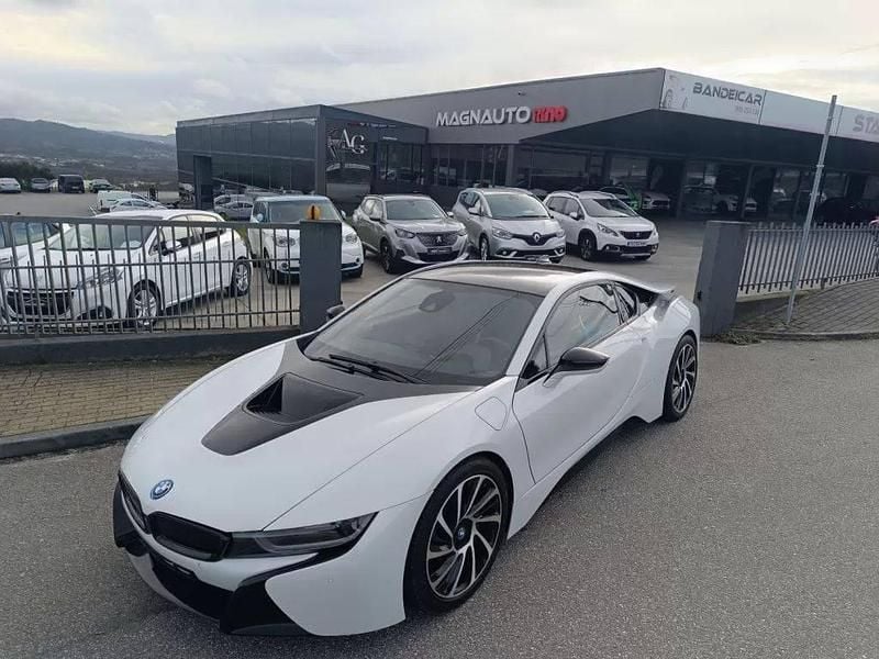 Branco Usado 2016 BMW i8 Coupé | € 71.000 - Imagem 1/4