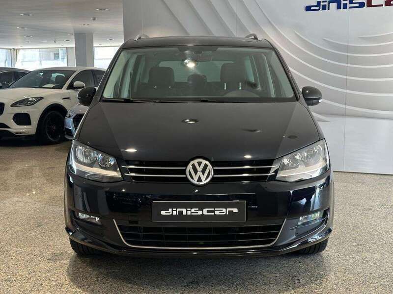 Usado VW Sharan 150 HP (110 kW) 2016 Preto Monovolume