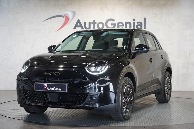 Novo Fiat 600 Red 114 kW (156 HP) 2025 Preto SUV