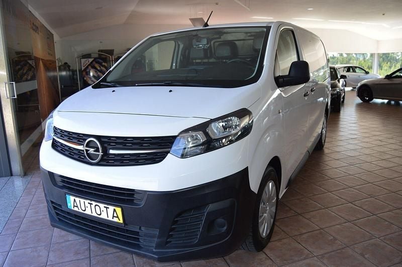 Branco Usado 2020 Opel Vivaro Essentia Van | € 15.500 (Bom preço) - Imagem 1/4
