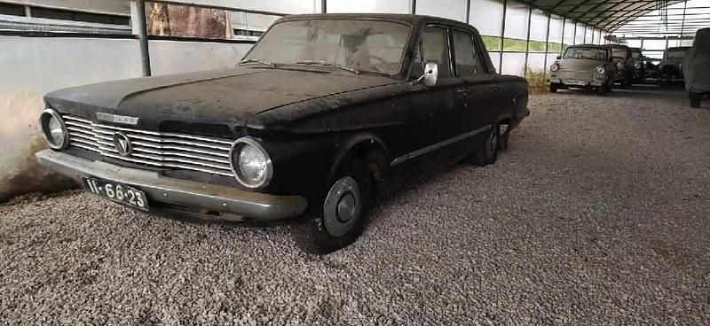 Preto Usado 1964 Chrysler Valiant | € 5.900 - Imagem 1/4