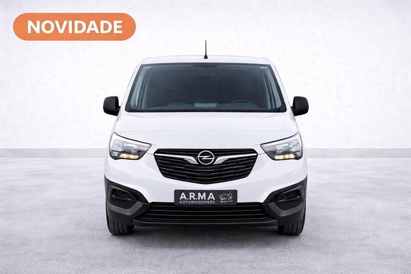 Branco Usado 2022 Opel Combo | € 14.550 (Bom preço) - Imagem 1/4