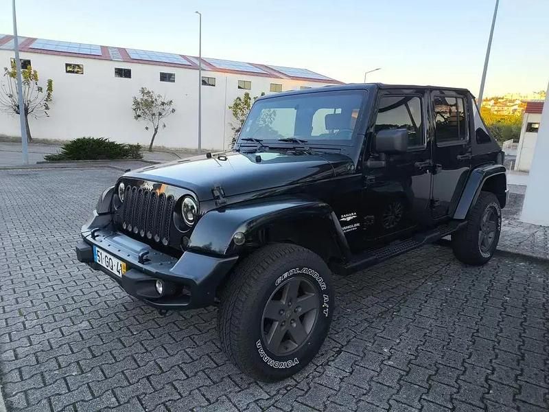 Usado Jeep Wrangler Unlimited Sahara 177 HP (130 kW) 2008 Preto SUV