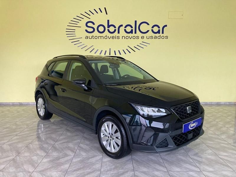 Usado Seat Arona Style 95 HP (69 kW) 2022 Preto SUV