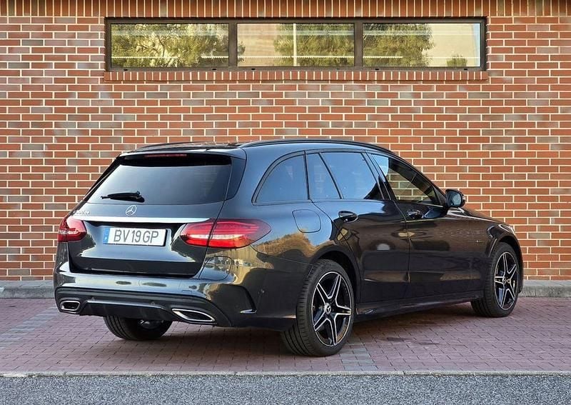 Usado Mercedes C300e AMG 306 HP (225 kW) 2020 Sedan