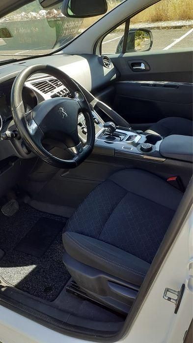 Usado Peugeot 3008 204 HP (150 kW) 2014 Sedan