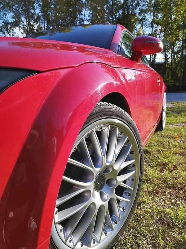 Usado Audi TT 200 HP (147 kW) 2008 Vermelho Coupé