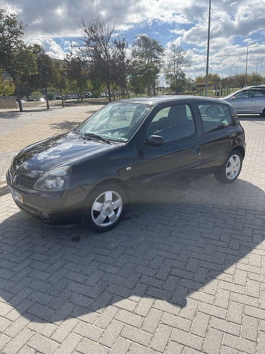 Usado 2001 Renault Clio II | € 1.700 (Preço justo) - Imagem 1/4