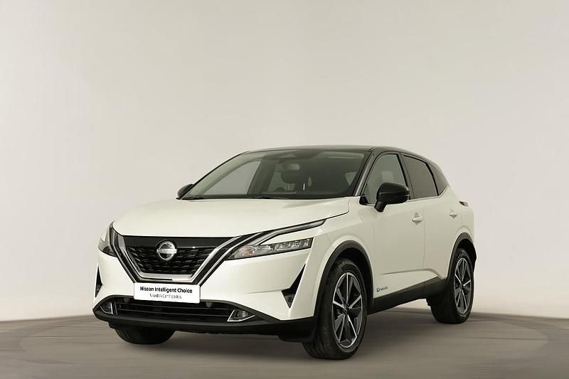 Usado Nissan Qashqai Tekna 190 HP (139 kW) 2023 Branco SUV