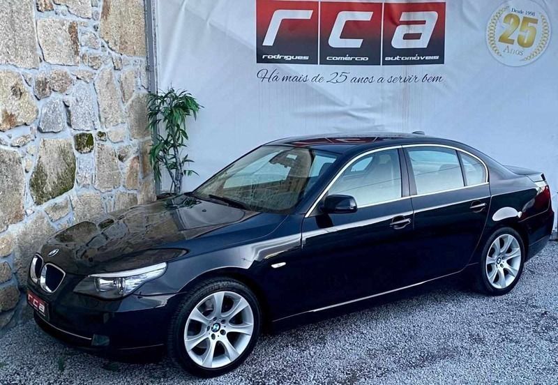 Preto Usado 2009 BMW 520 Executive Sedan | € 9.990 (Preço elevado) - Imagem 1/4