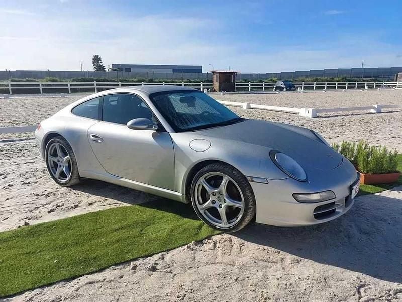 Cinzento Usado 2007 Porsche 911 | € 59.990 - Imagem 1/4