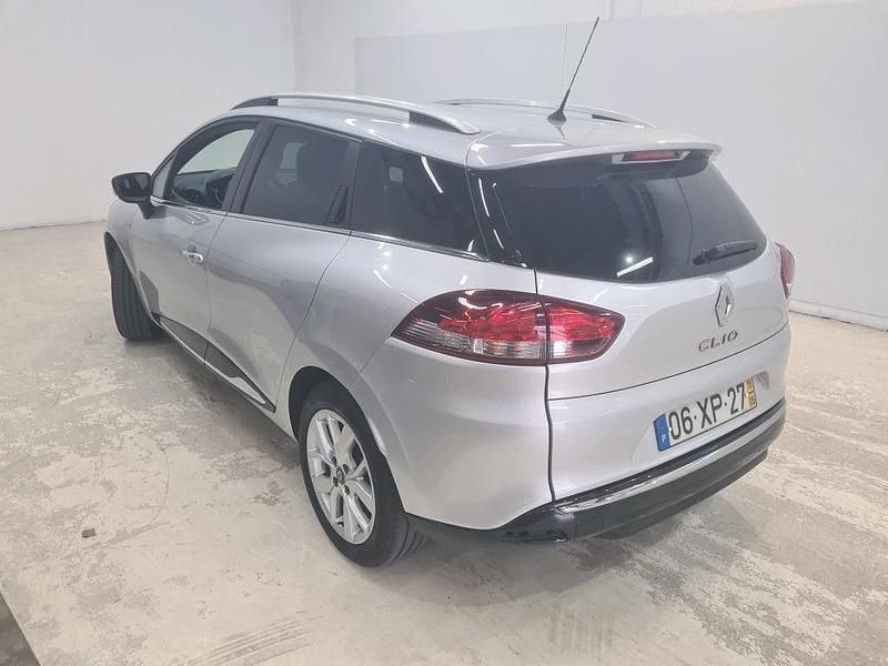 Usado Renault Clio IV 90 HP (66 kW) 2019 Cinzento Carrinha