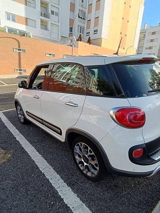 Usado Fiat 500L Trekking 105 HP (77 kW) 2014 Monovolume