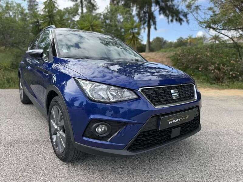 Usado Seat Arona Style 95 HP (69 kW) 2021 Azul SUV