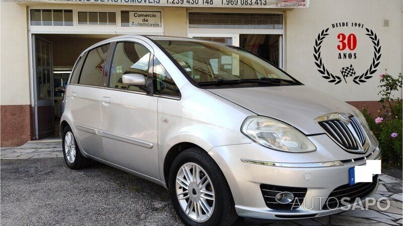 Usado 2008 Lancia Musa Monovolume | € 5.000 - Imagem 1/4