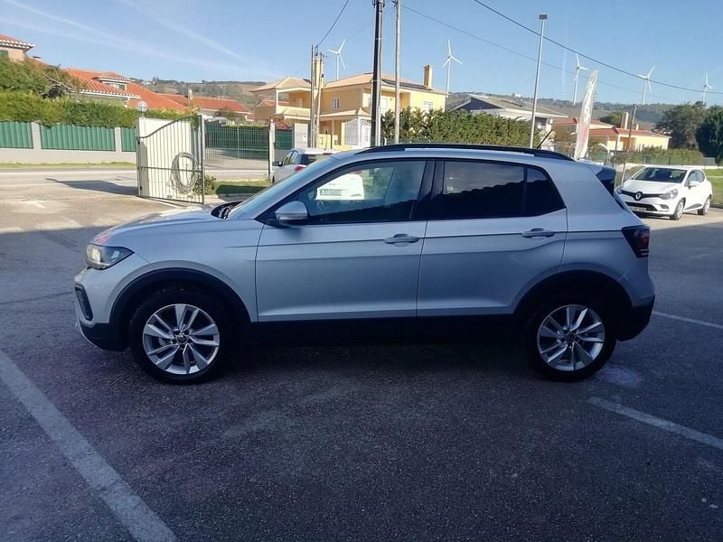 Usado VW T-Cross Life 95 HP (69 kW) 2024 Cinza SUV