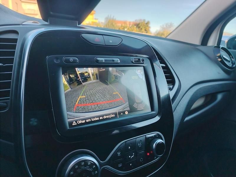 Usado Renault Captur 90 HP (66 kW) 2019 Branco SUV