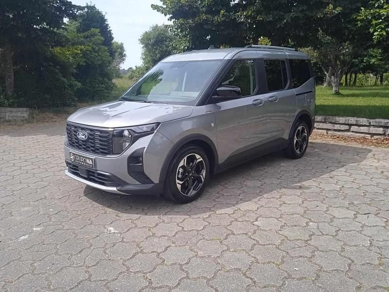 Usado Ford Tourneo Courier 125 HP (91 kW) 2025 Cinzento Monovolume