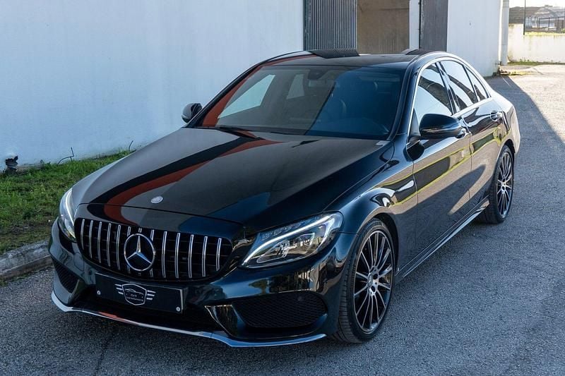 Usado Mercedes C180 AMG line 116 HP (85 kW) 2015 Preto Sedan