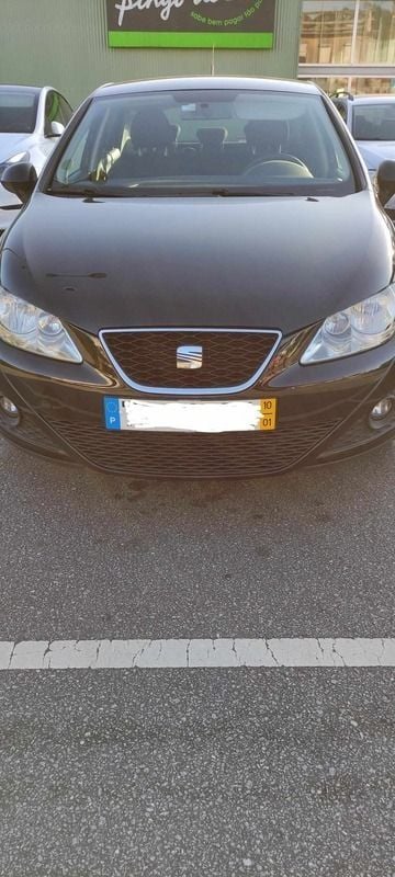 Preto Usado 2010 Seat Ibiza Citadino | € 7.000 (Preço justo) - Imagem 1/4