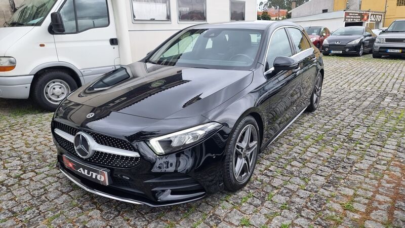 Preto Usado 2021 Mercedes A180 AMG line | € 27.500 (Preço justo) - Imagem 1/4