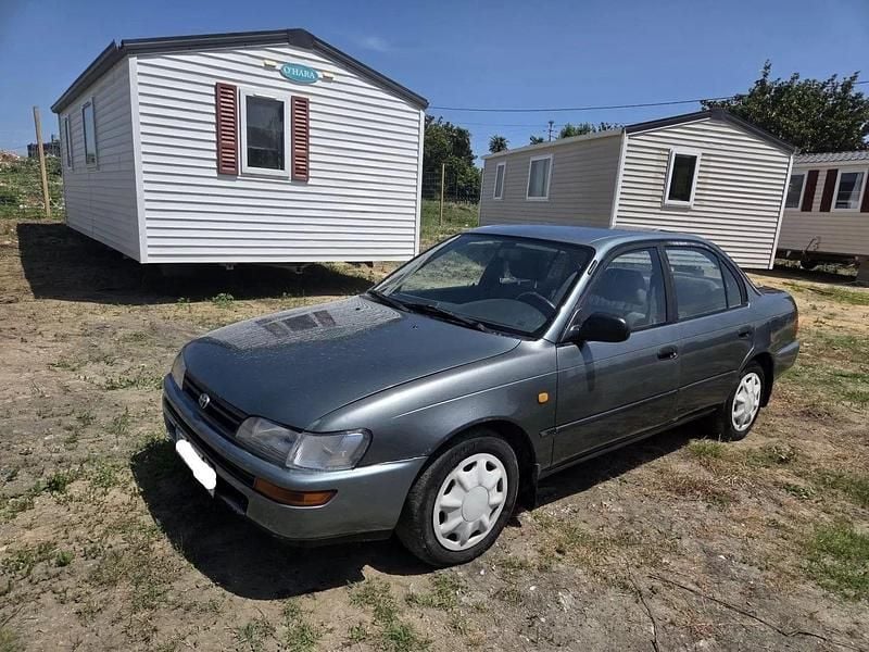 Outro Usado 1992 Toyota Corolla XLi Citadino | € 1.750 - Imagem 1/3