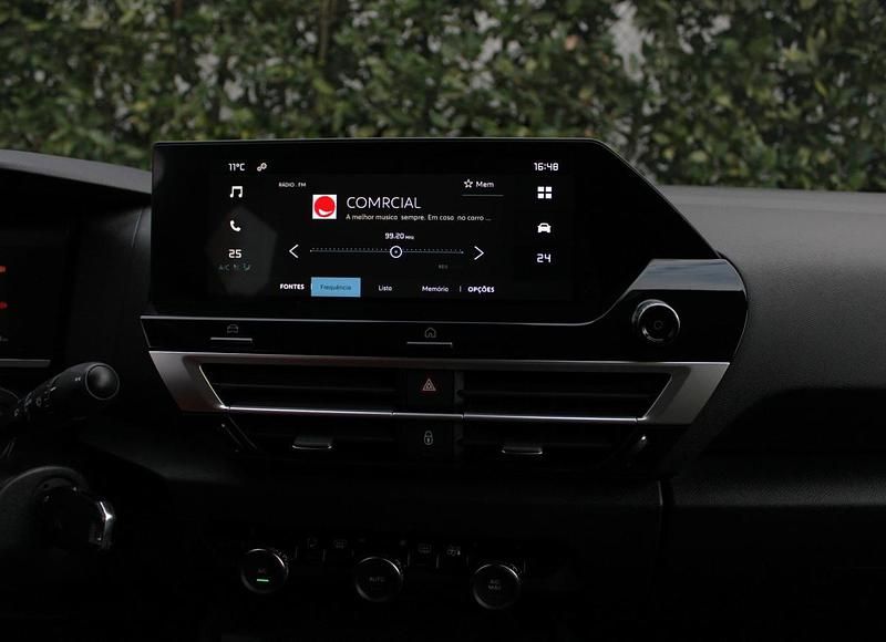 Usado Citroën C4 131 HP (96 kW) 2022 Cinzento