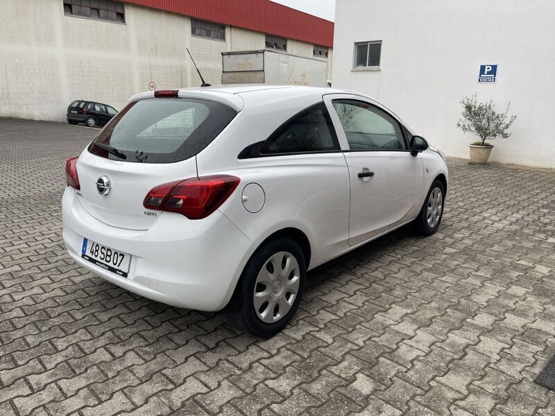 Usado Opel Corsa 95 HP (69 kW) 2016 Branco Carrinha
