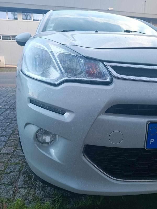 Usado Citroën C3 82 HP (60 kW) 2015 Branco Citadino