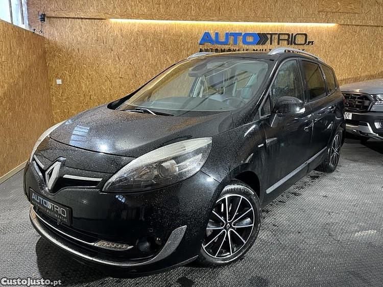 Preto Usado 2013 Renault Scénic III Dynamique Monovolume | € 8.900 - Imagem 1/1