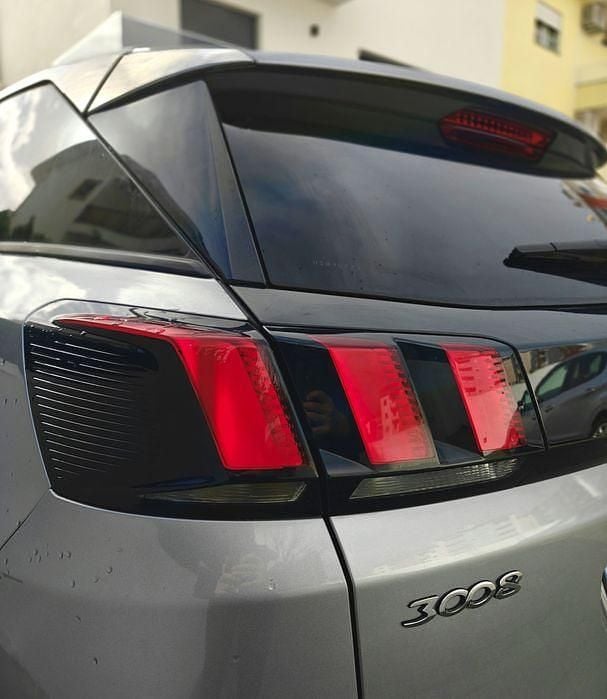 Usado Peugeot 3008 120 HP (88 kW) 2017 SUV