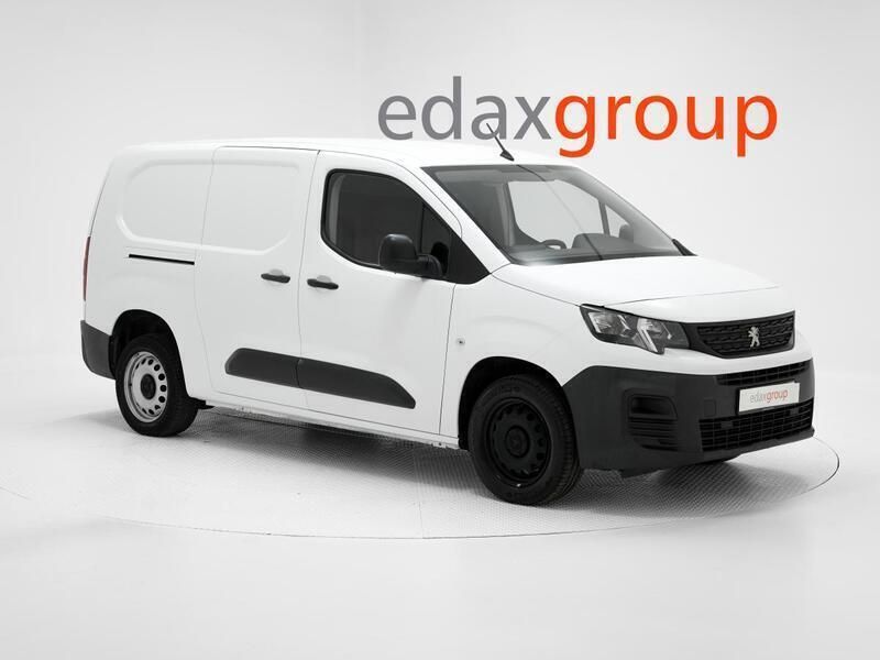 Branco Usado 2020 Peugeot Partner Monovolume | € 13.990 (Preço justo) - Imagem 1/4
