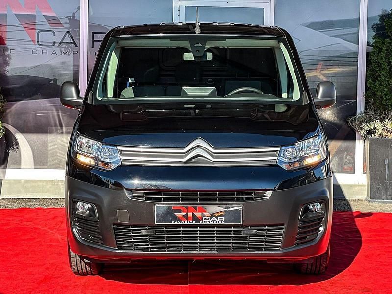 Preto Usado 2022 Citroën Berlingo Monovolume | € 16.750 (Preço justo) - Imagem 1/4