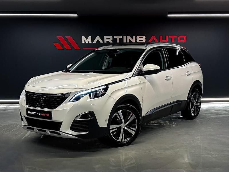 Branco Usado 2020 Peugeot 3008 GT SUV | € 21.990 (Preço justo) - Imagem 1/4