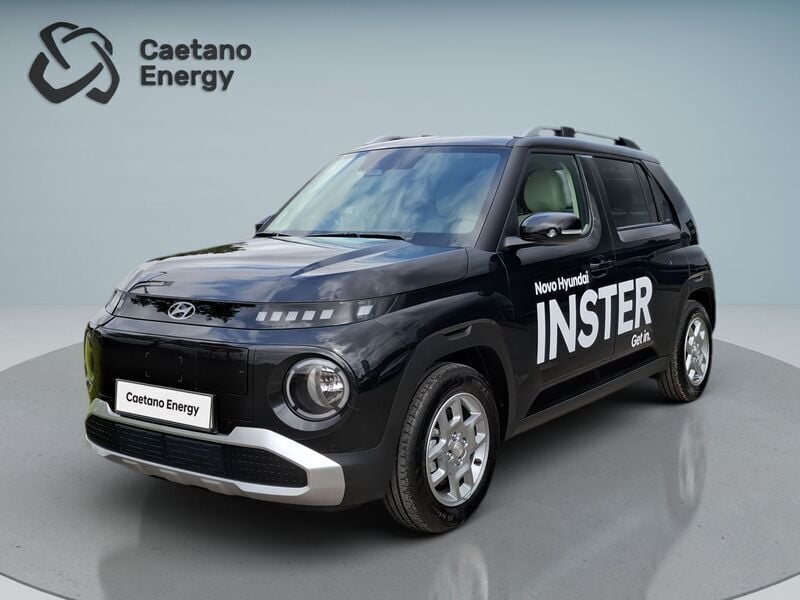 Abyss black pearl (metalizada) Novo 2025 Hyundai Inster Style Citadino | € 27.500 - Imagem 1/4